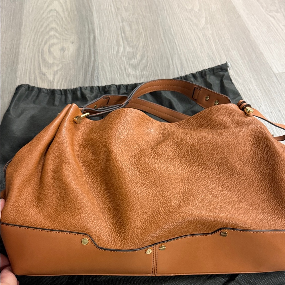 Elegant Tan Leather Women's Bag